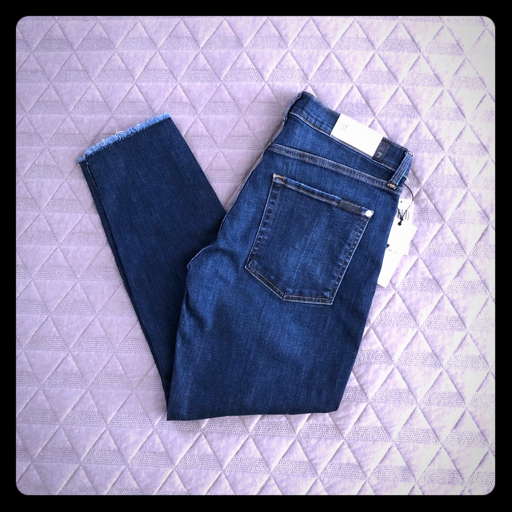 ⚡️🆕⚡️ 7 for All Mankind Frayed Skinny Jeans